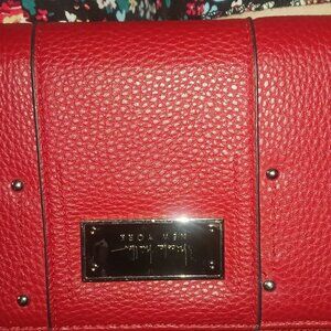Nicole Miller New York wrist clutch